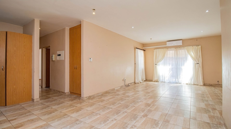 3 Bedroom Property for Sale in Azalea Park North West